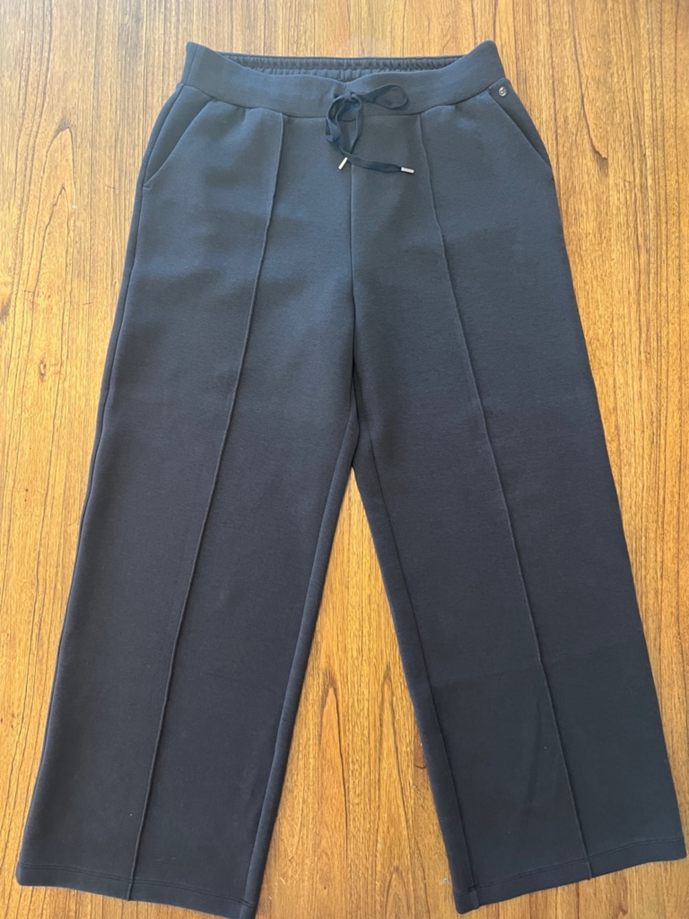CALIA by Carrie Underwood Black Wide-Leg draw string sophisticated sweat pants